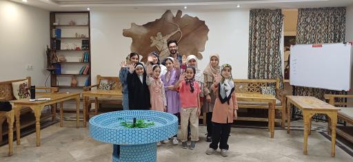 عکس پژوهش سرای فرهنگ و ادب پارسی ثابت