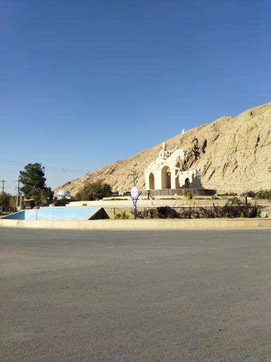 عکس میدان سردار حیدر زرقانی