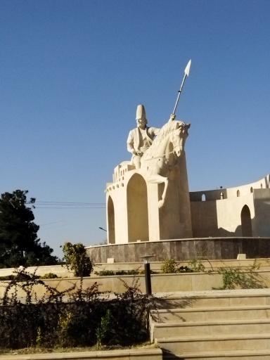عکس میدان سردار حیدر زرقانی