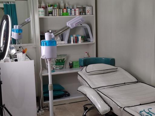 عکس سالن زیبایی شارونا