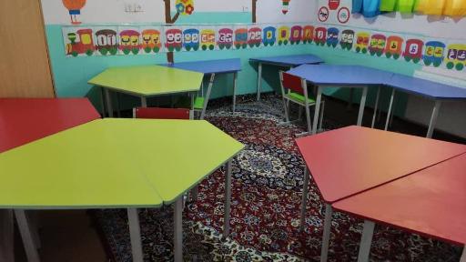 عکس باغ مدرسه گام دوم