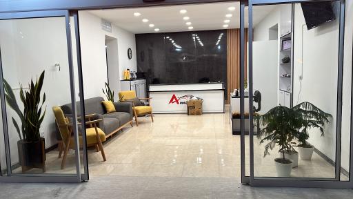 عکس دفتر اجاره اتومبیل بدون راننده