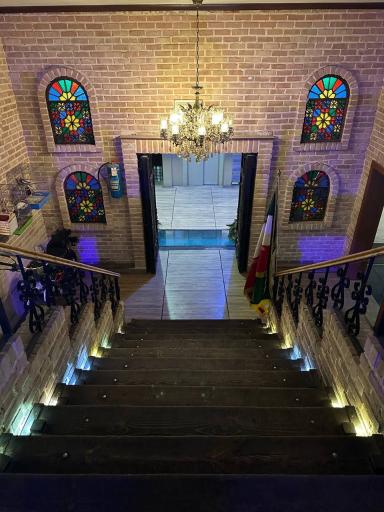 عکس مرکز خرید اطمینان ایرانیان