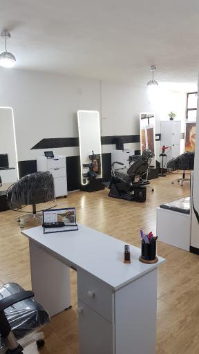 عکس سالن زیبایی رهایی نیا