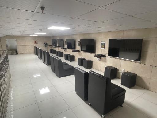 عکس بیلیارد و گیم سنتر پلاتو