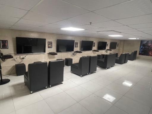 عکس بیلیارد و گیم سنتر پلاتو