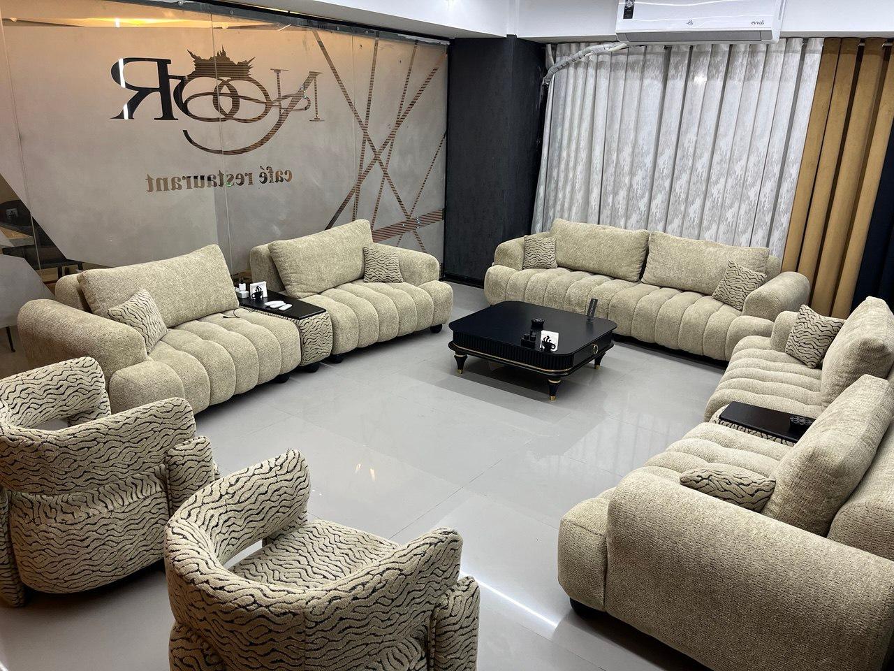 عکس کافه رستوران نور