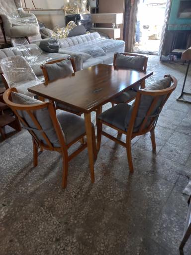 عکس مبلمان ثنا چوب