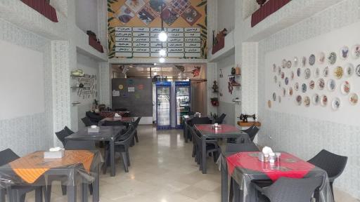 عکس تهیه غذا کیجا شمالی 