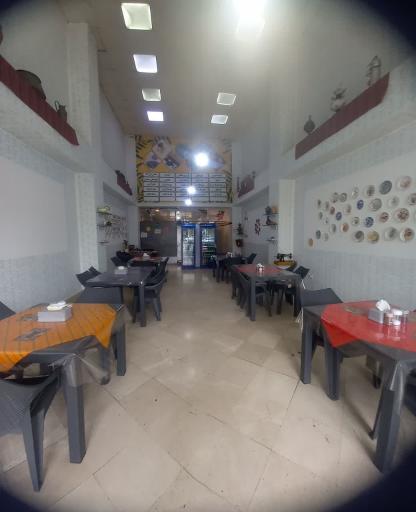 عکس تهیه غذا کیجا شمالی 