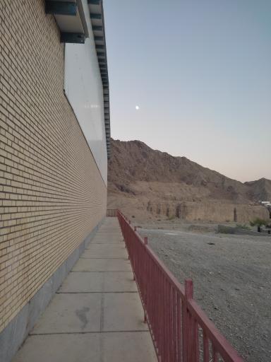 عکس سالن فوتسال علی آباد