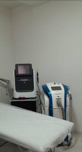 کلینیک زیبایی پوست مو گندم