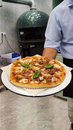 عکس رستوران ایتالیایی لیلو پیزریا