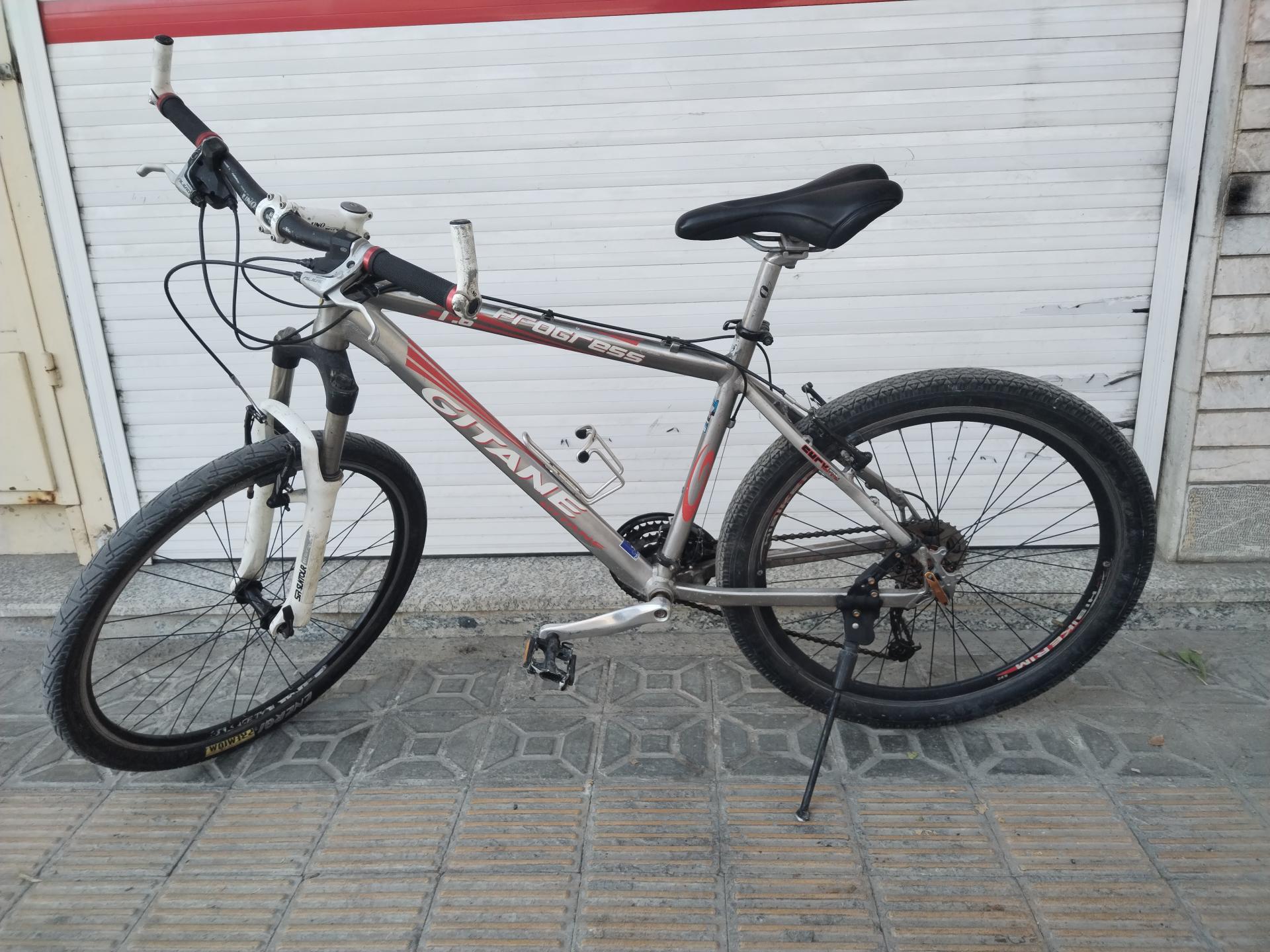 عکس تعمیرگاه دوچرخه خوش رکاب (جعفری)