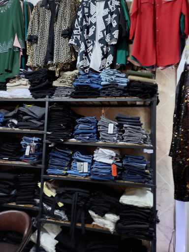 عکس فروشگاه سپید بخت 