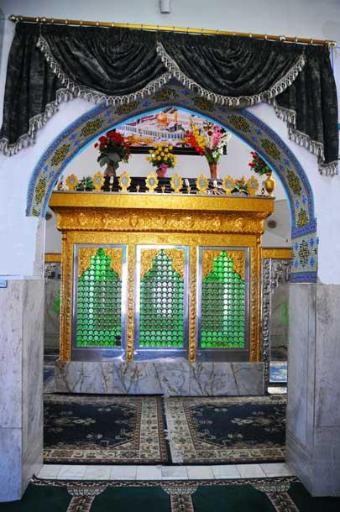 عکس مزار آقا سید علی