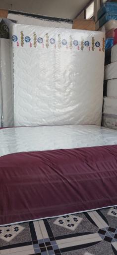 عکس نمایندگی تشک رویال