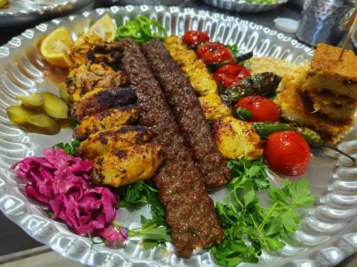 عکس کافه رستوران آنایورد 