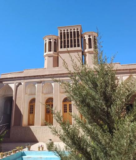 عکس بادگیرها سه قلوی بشرویه