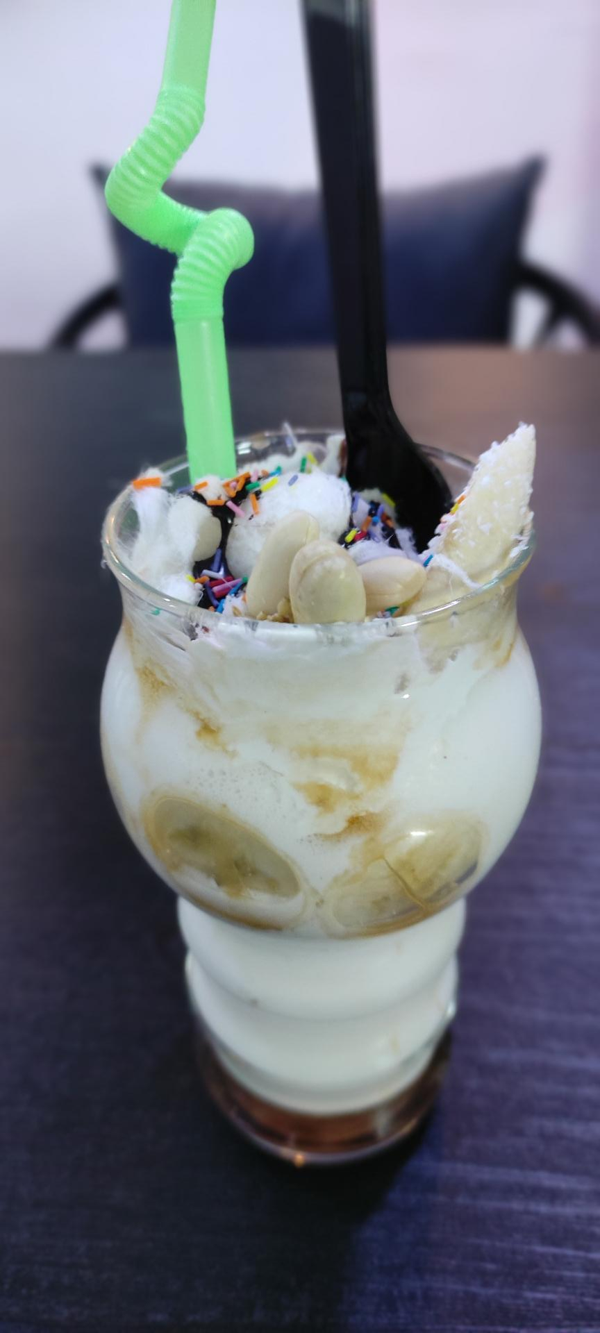 عکس کافه راز