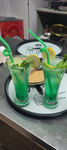 عکس کافه راز