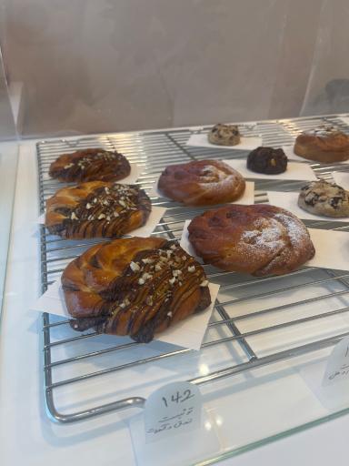 کافه بیکری فلوریش 