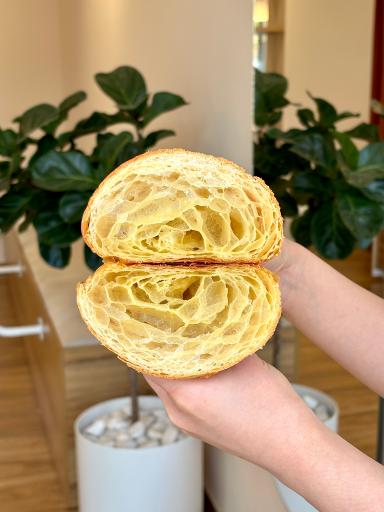 کافه بیکری فلوریش 