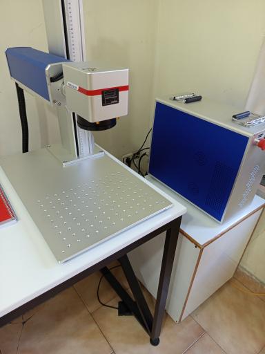 عکس حک لیزری چاپلین