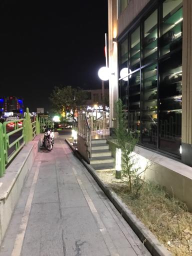 عکس داروخانه دکتر اجاقی