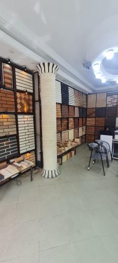 دنیای آجر (آقای مرادی میدان خراسان)