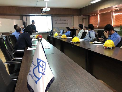 عکس آموزشگاه فنی و حرفه ای دانش افروزان 