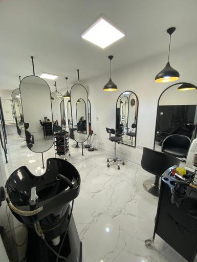 عکس سالن زیبایی نانسی 