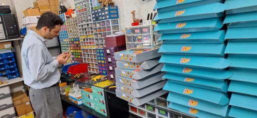 عکس موسسه آموزشی سرزمین ربات‌ها