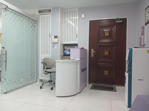 عکس دندان پزشکی دکتر آرزو دایر