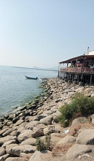 عکس ساحل دریا گوشه