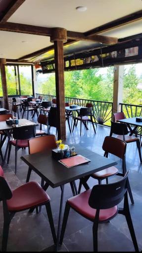 عکس مجتمع تفریحی و رستوران باغ زندگی