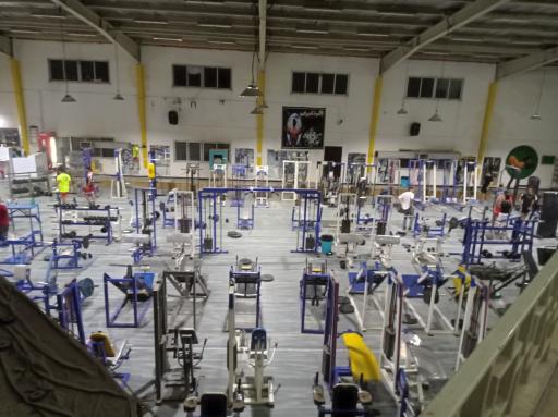 عکس باشگاه بدنسازی دانشگاه