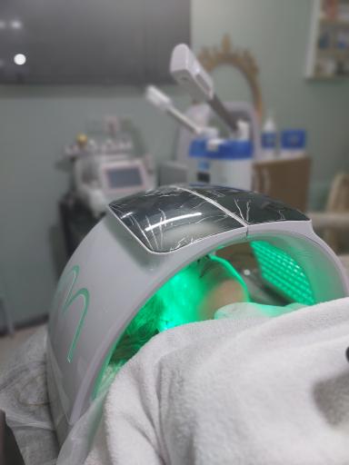 عکس آموزشگاه مراقبت و زیبایی سرزمین‌ زیبایی