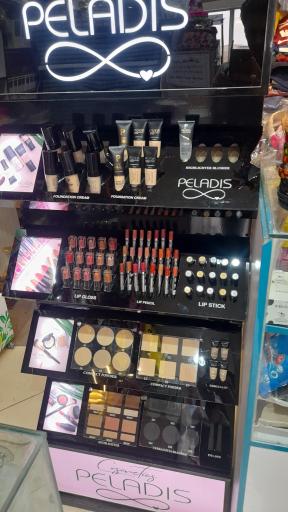 عکس فروشگاه سنجاقک 