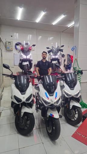 عکس مستر اسکوتر 