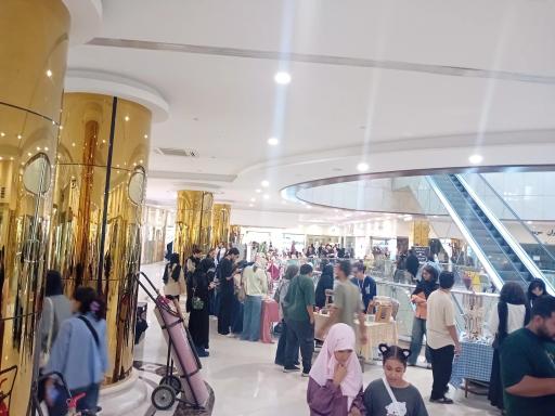 عکس جمعه بازار آنا