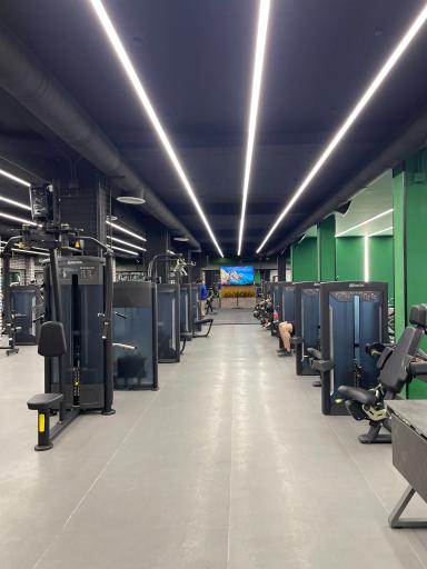 عکس باشگاه بدنسازی ژنتیک