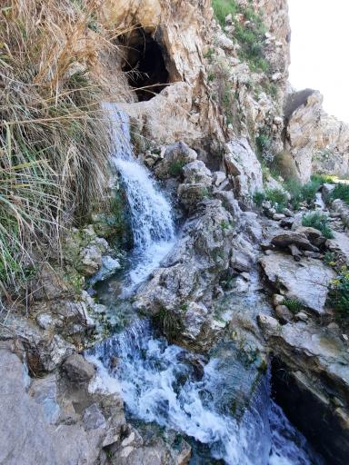 عکس غار چشمه