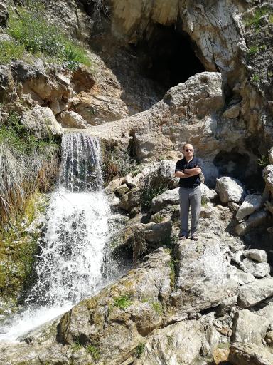 عکس غار چشمه