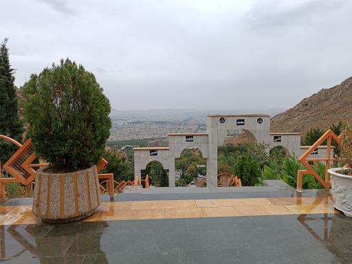 عکس یادمان شهدای گمنام