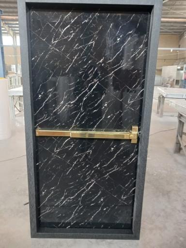 عکس ایمن درب پارس