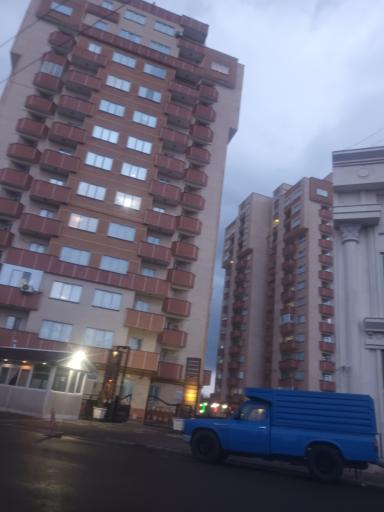 عکس برج دوقلو بهاران سراب