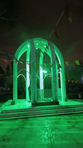 عکس یادمان شهدا بوستان نارنج