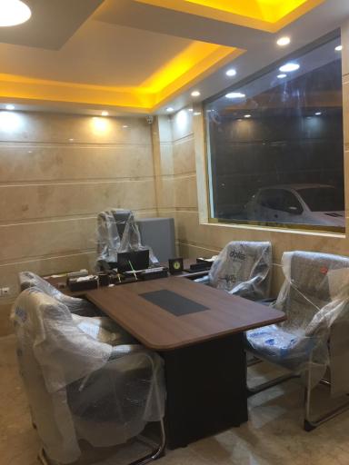 املاک نارون