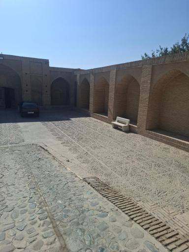 عکس کاروانسرای حاج کمال